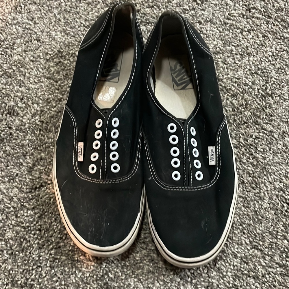 Black and white authentic vans